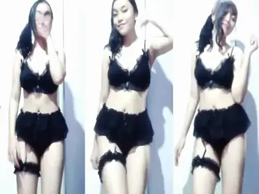 Laras Bali Full 70 Menit Panas Brutal Asik poster